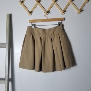 ZARA WOMAN TAN PLEATED SKIRT SIZE MEDIUM
